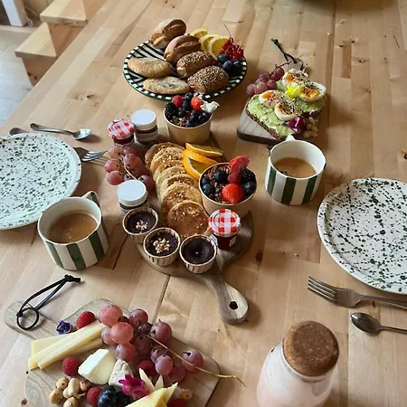 Bed and Breakfast De La Palombiere